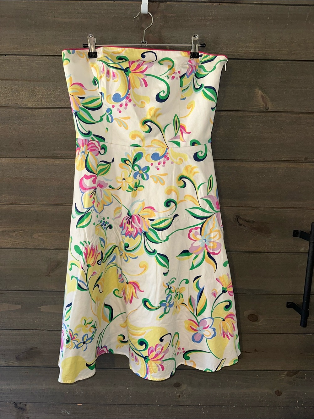 SPENSER JEREMY STRAPLESS FLORAL LRINT DRESS.